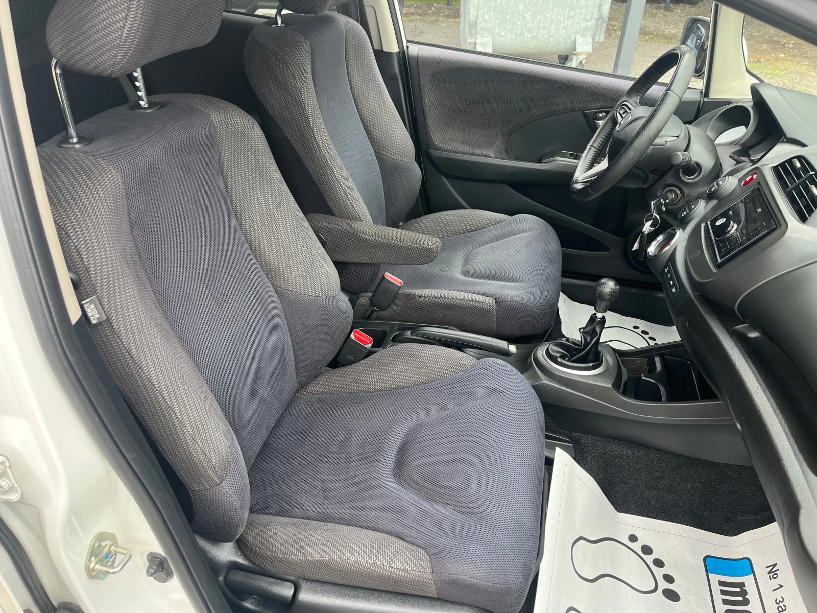 Honda Jazz 1.4 99k.c - изображение 8