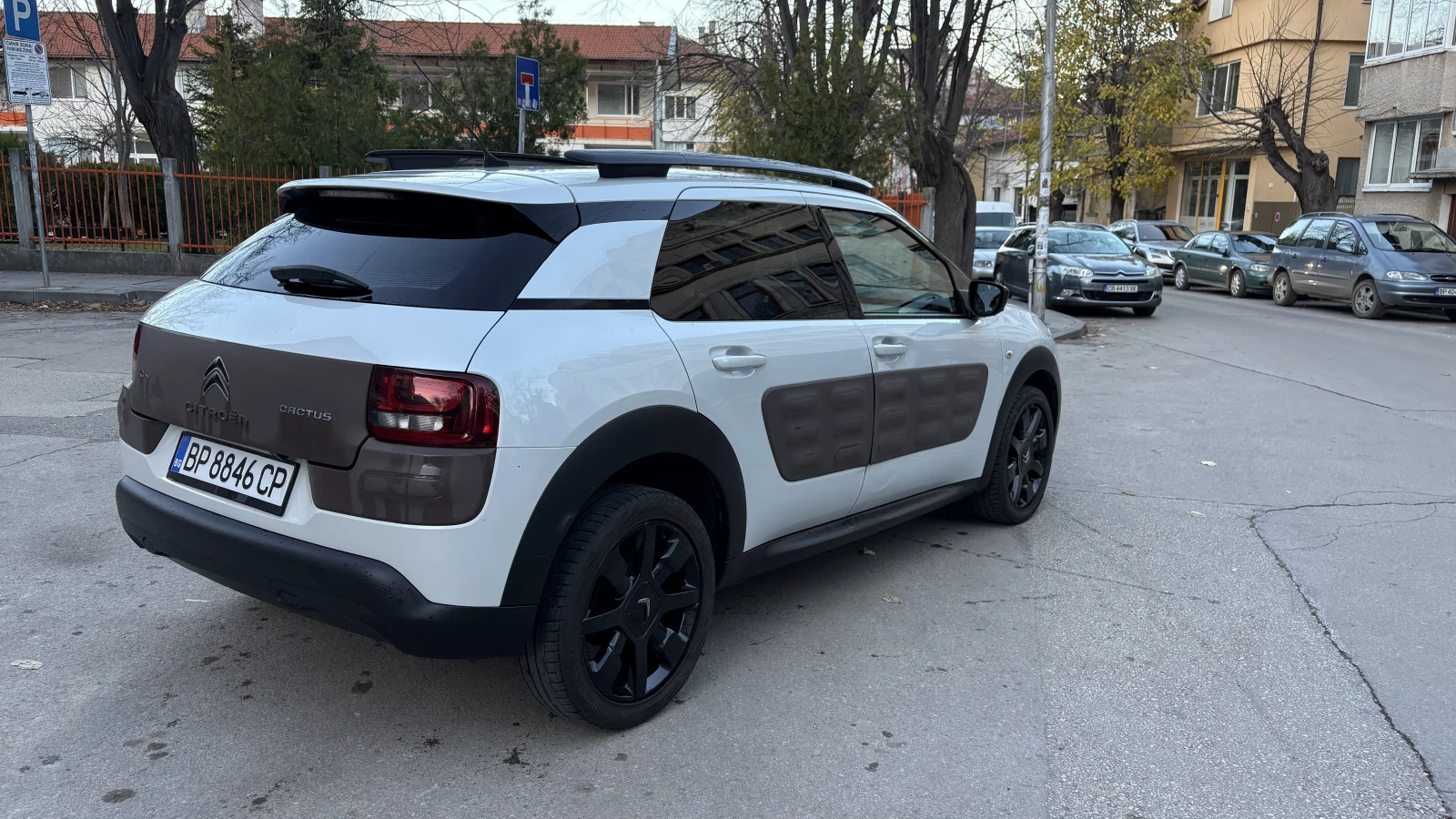Citroen C4 Cactus 1.2i - изображение 10