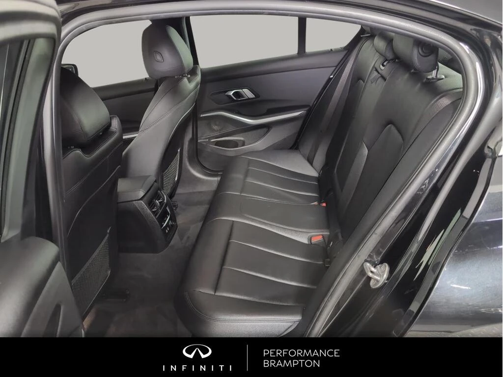 BMW 330 * 330i xDrive Sedan ACCIDENT FREE NAVI CERTIFIED * | Mobile.bg � ����������� 15