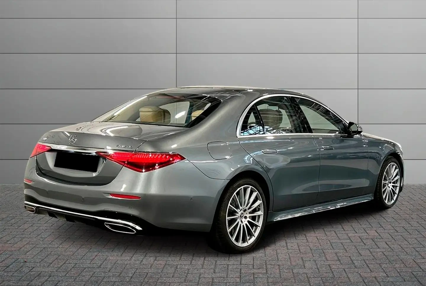 Mercedes-Benz S 500 4Matic AMG-Line - изображение 2