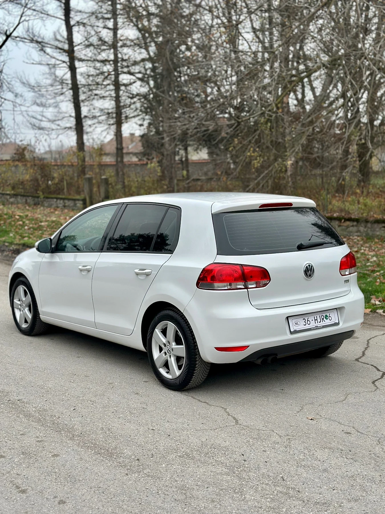 VW Golf 2.0 TDI 110kc * ���� �����*  | Mobile.bg � ����������� 4