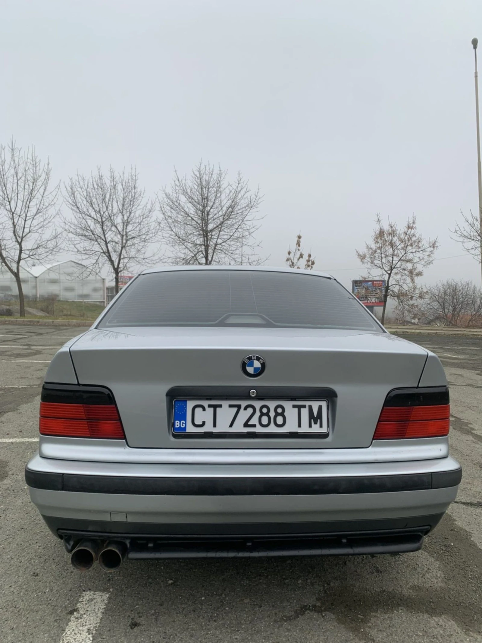 BMW 318  - изображение 7
