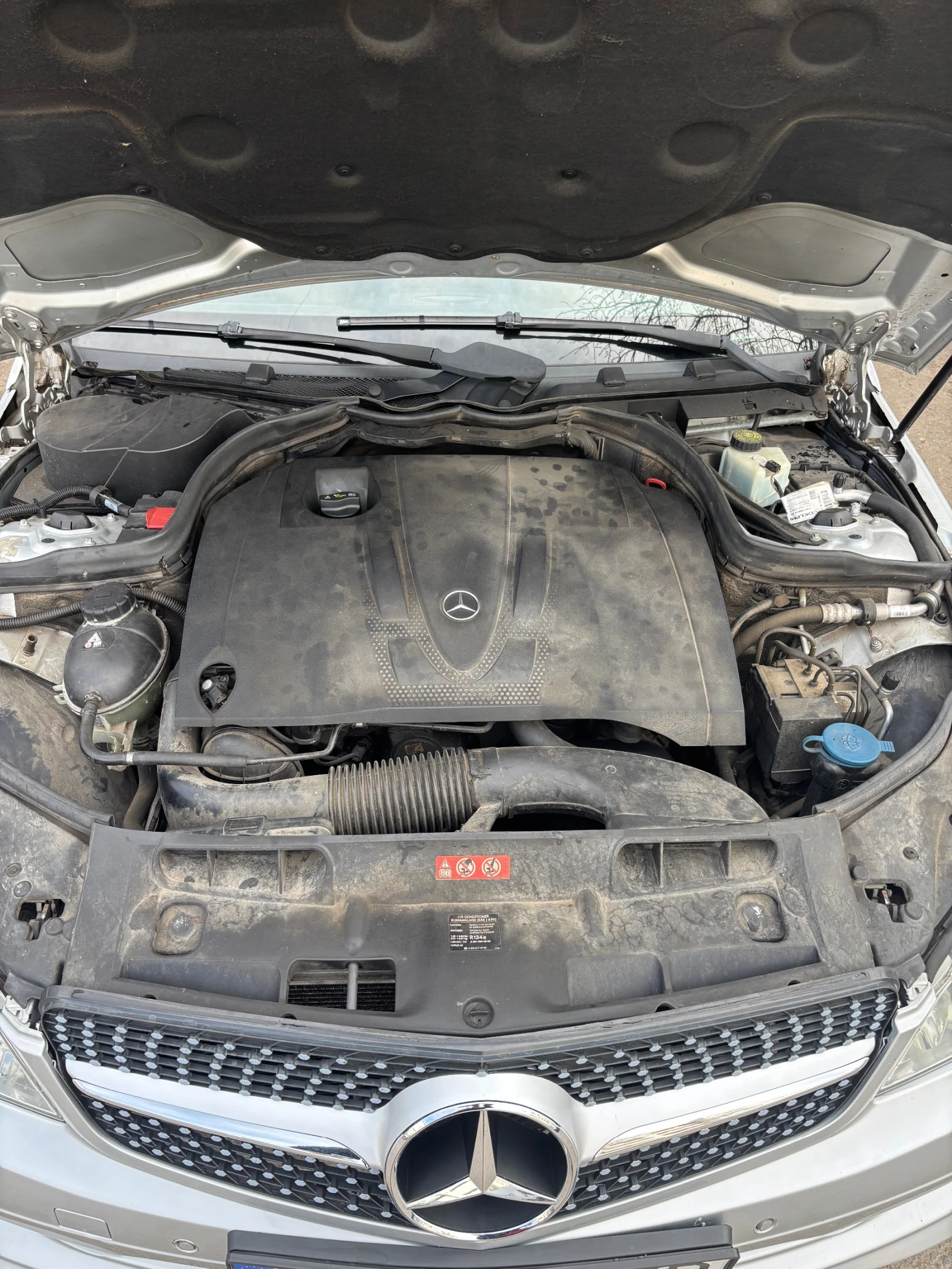 Mercedes-Benz C 200, снимка 9 - Автомобили и джипове - 53781858