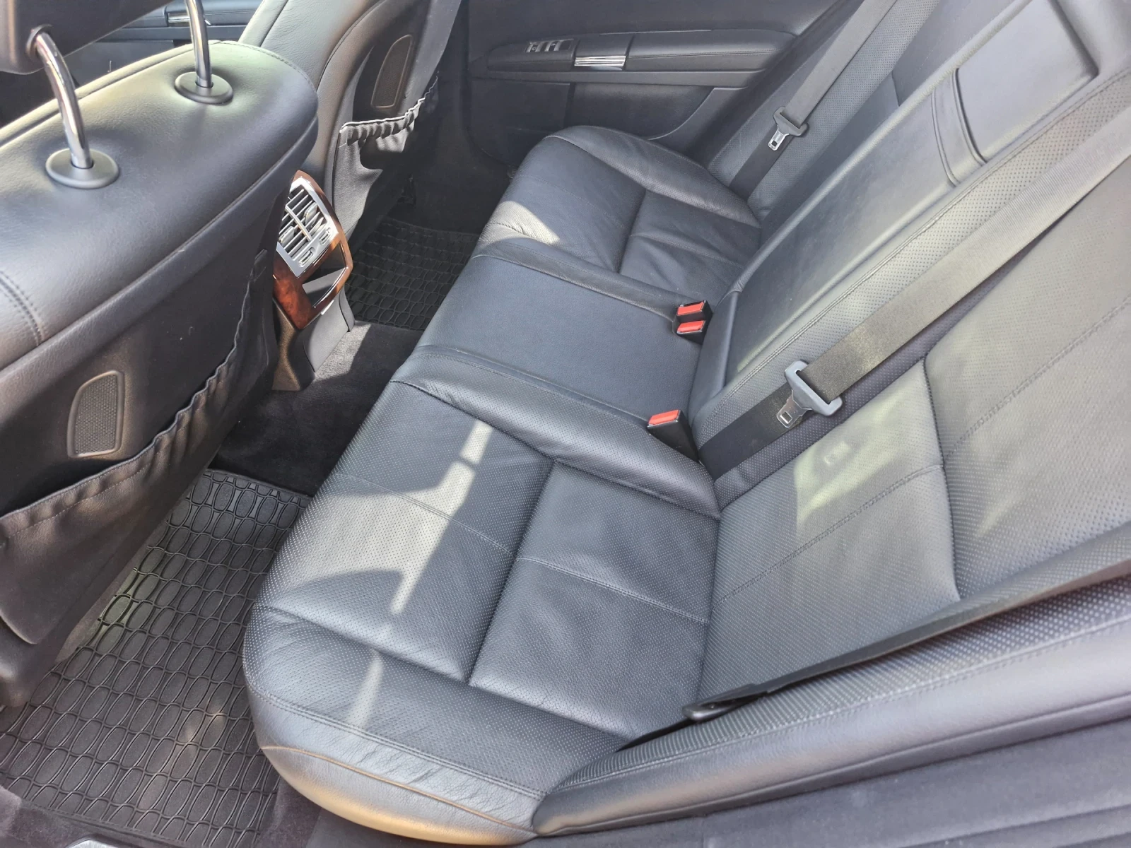 Mercedes-Benz S 320, снимка 13 - Автомобили и джипове - 53844225