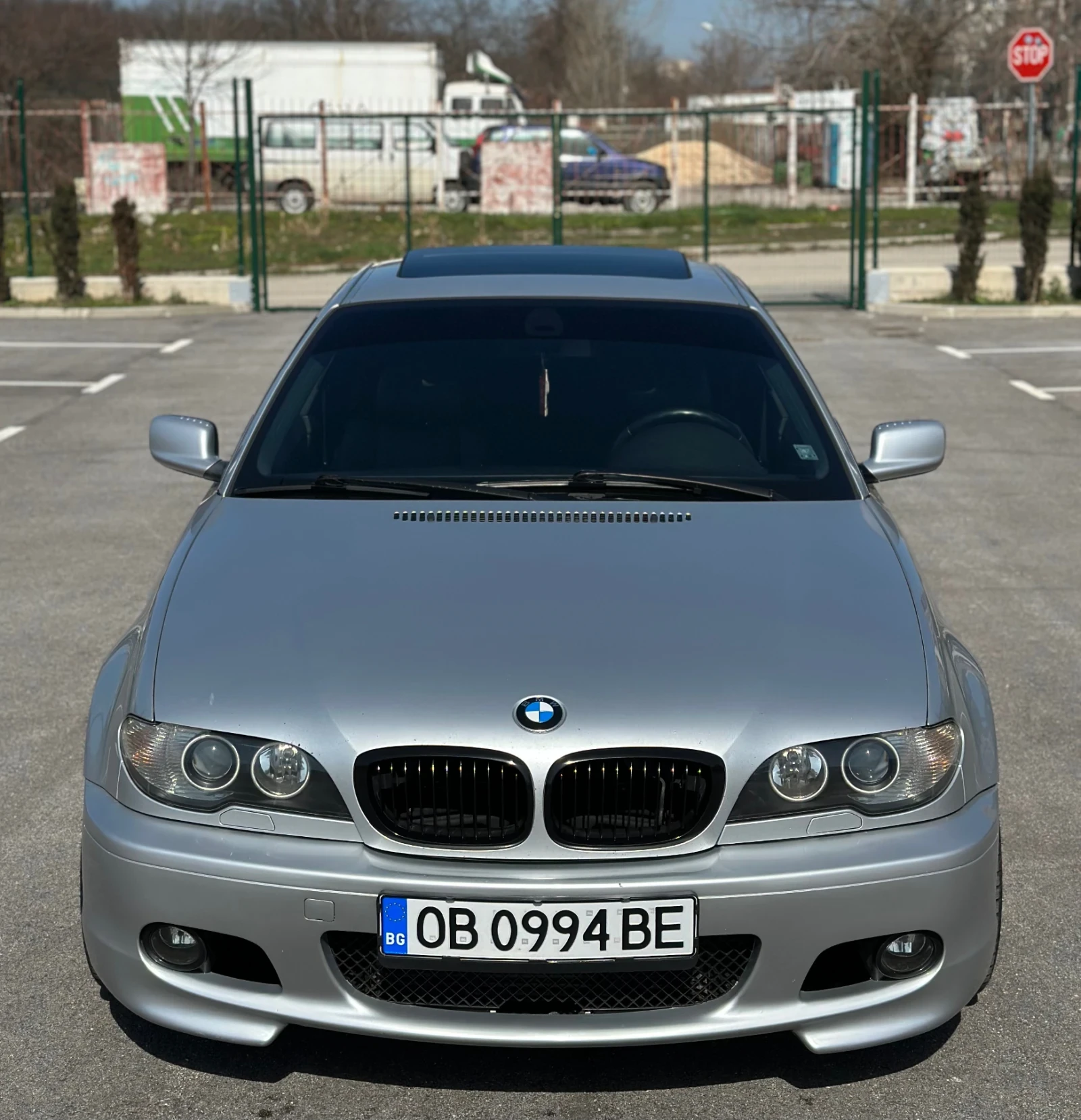 BMW 330