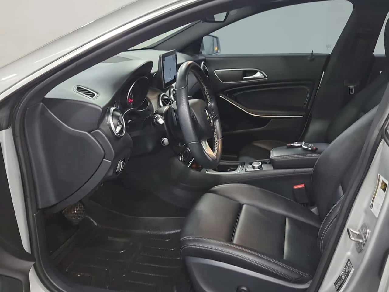 Mercedes-Benz CLA 250 | AMG-LINE| PANO| ��������| 2 �����| CARFAX | Mobile.bg � ����������� 8