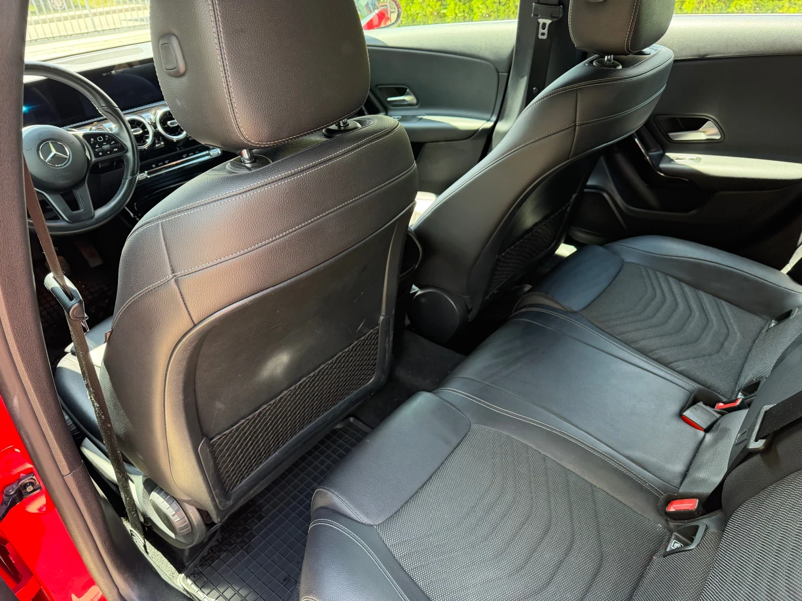 Mercedes-Benz A 180, снимка 9 - Автомобили и джипове - 54621649