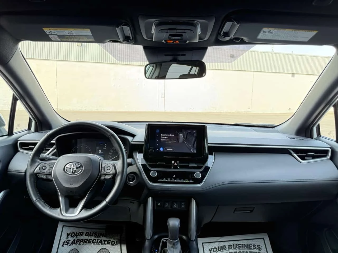 Toyota Corolla Cross Hybrid SE AWD  CARFAX, снимка 9 - Автомобили и джипове - 54688072
