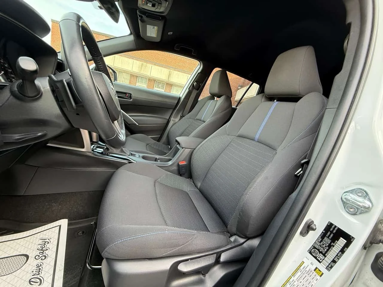 Toyota Corolla Cross Hybrid SE AWD  CARFAX, снимка 5 - Автомобили и джипове - 54688072