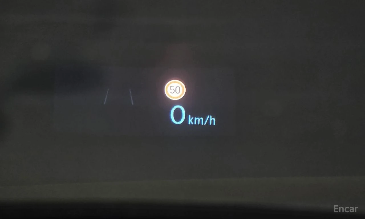 VW Arteon 2.0 TDI Prestige* DISTRONIC* 360 CAM* HEAD-UP* , снимка 11 - Автомобили и джипове - 54720594