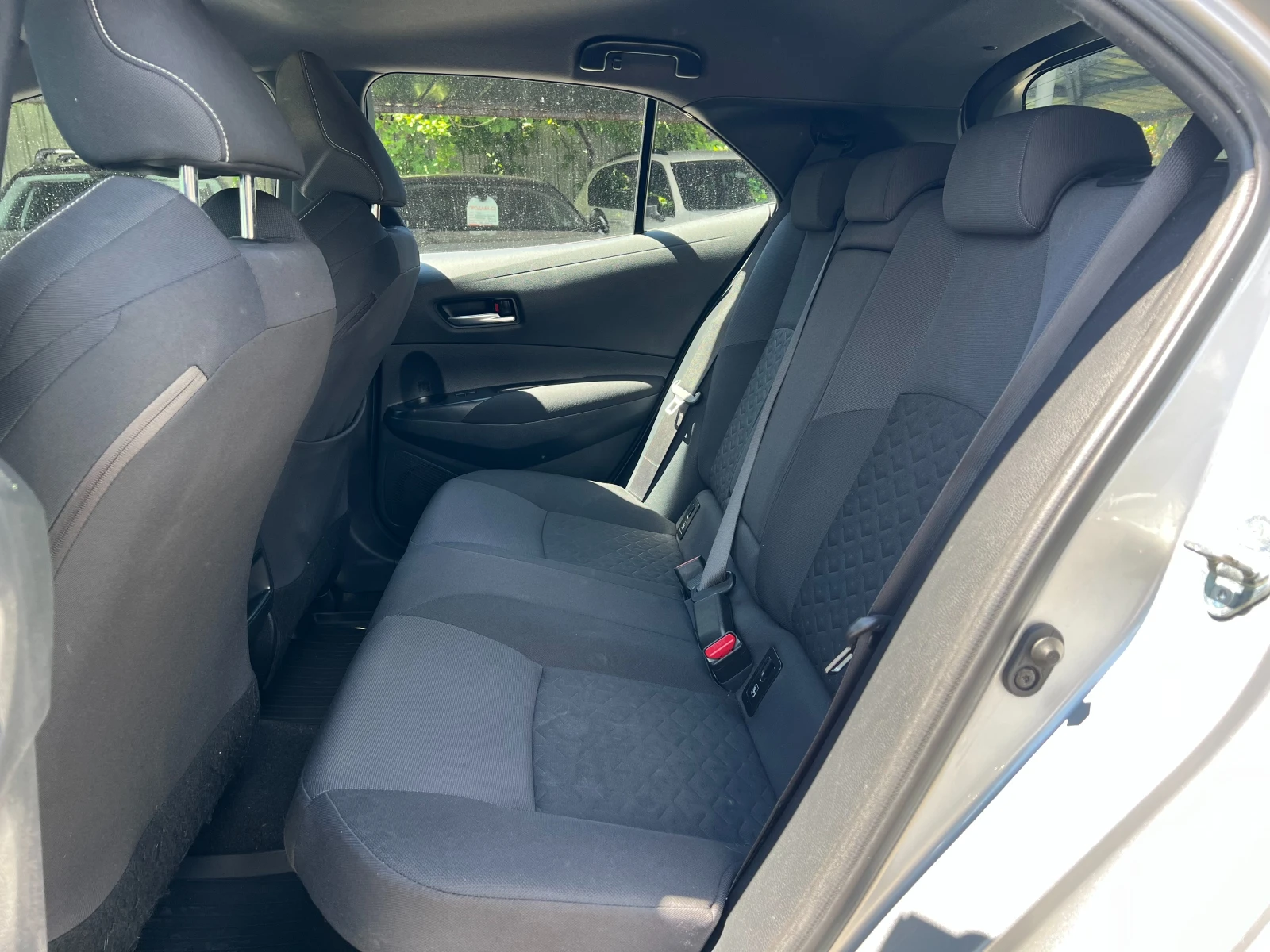 Toyota Corolla 1.8 HYBRID | Mobile.bg � ����������� 13