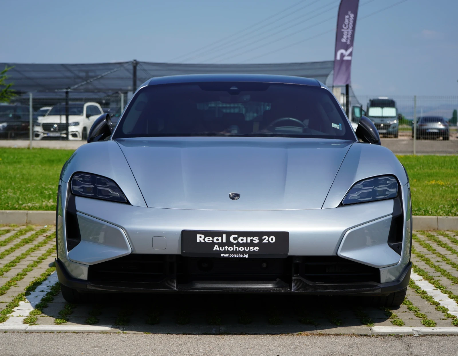 Porsche Taycan TURBO S* CROSS TURISMO* EXCLUSIVE* BURM* Approved*, снимка 2 - Автомобили и джипове - 55114691