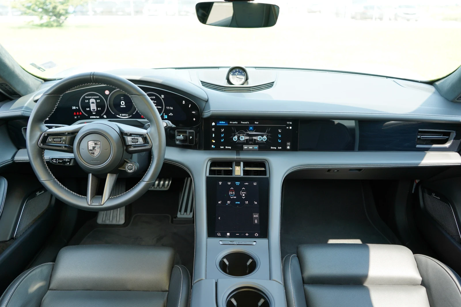 Porsche Taycan TURBO S* CROSS TURISMO* EXCLUSIVE* BURM* Approved*, снимка 13 - Автомобили и джипове - 55114691