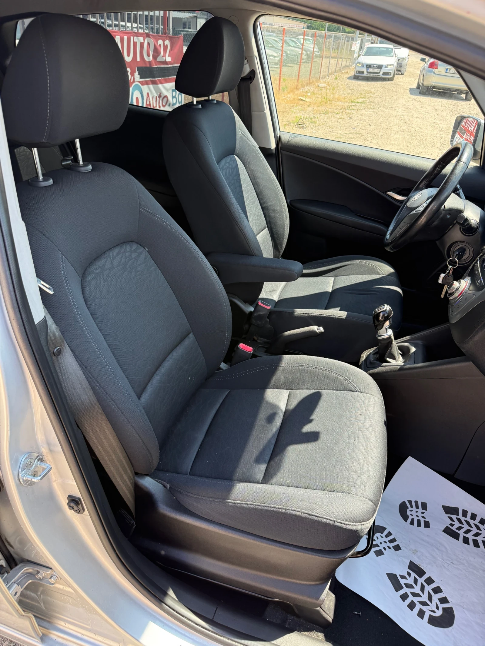Hyundai Ix20 1.4CRDI* ЛИЗИНГ, снимка 9 - Автомобили и джипове - 55204313