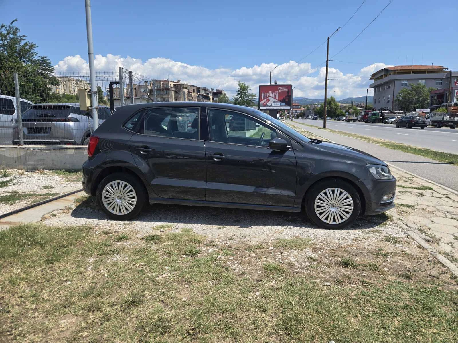 VW Polo 1.4 TDI , снимка 8 - Автомобили и джипове - 55264656
