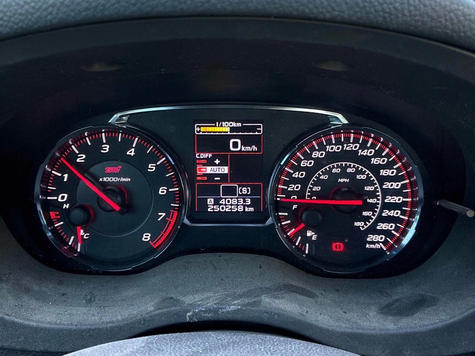 Subaru WRX STI Автокредит Цена до България, снимка 7 - Автомобили и джипове - 55594873