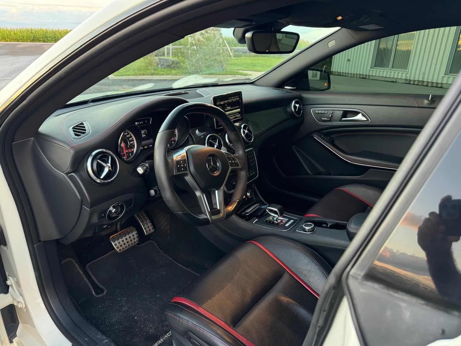 Mercedes-Benz CLA 45 AMG * CARFAX * ЦЕНА ДО БГ, снимка 7 - Автомобили и джипове - 55876021