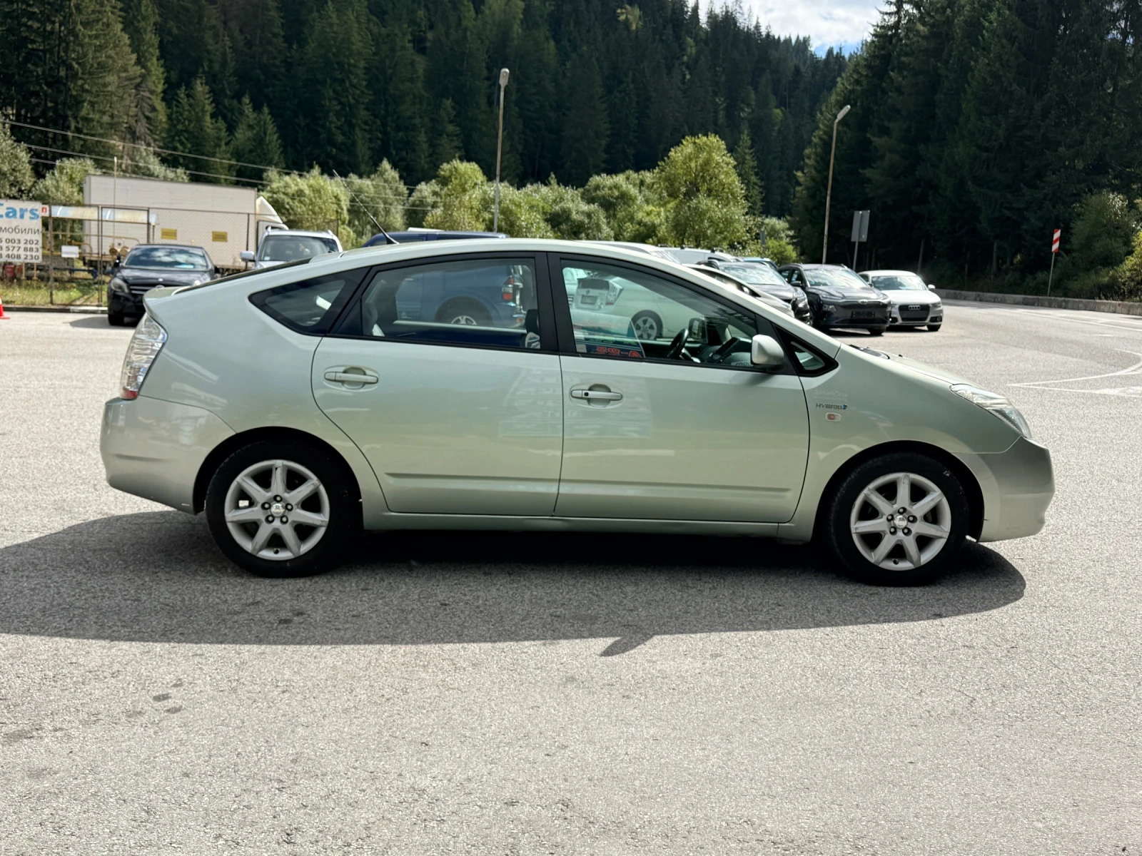 Toyota Prius FACE* JBL* ОБСЛУЖЕН* РЕГИСТРИРАН, снимка 5 - Автомобили и джипове - 56240176