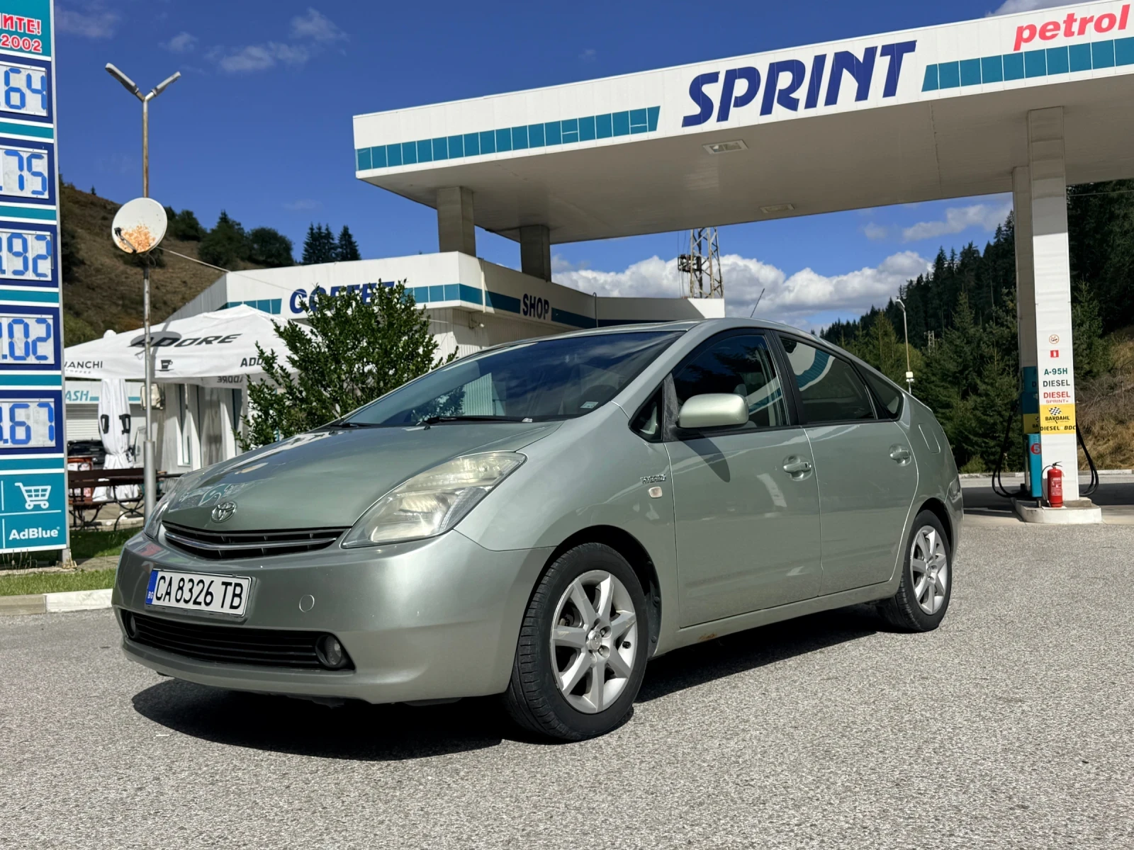 Toyota Prius FACE* JBL* ОБСЛУЖЕН* РЕГИСТРИРАН