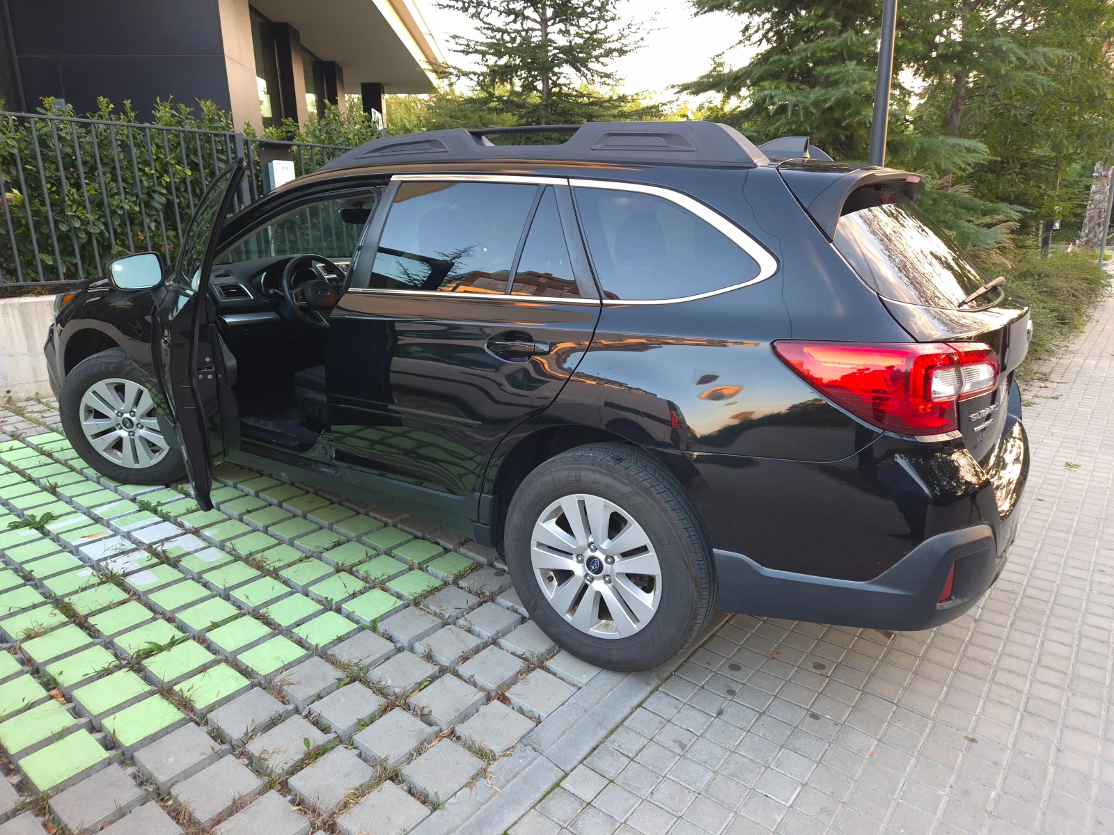 Subaru Outback 4x4. ��������� �� ���. Distronic. Lane. Camera | Mobile.bg � ����������� 9