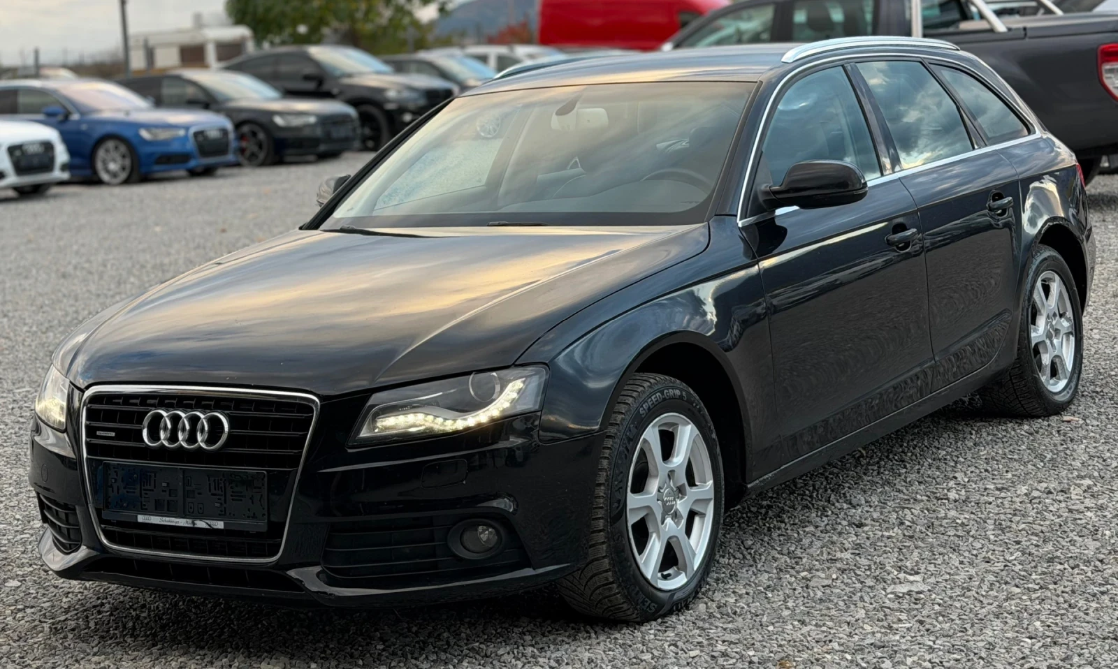 Audi A4 3.0TDi 239к.с * Quattro* * РЪЧКА* 