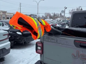 Jeep Gladiator * Mojave * 2 КЛЮЧА* ПОДГРЕВ* KEYLESS* , снимка 14 - Автомобили и джипове - 53643209