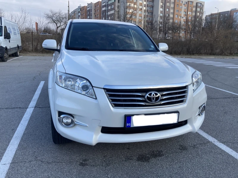 Toyota Rav4 2.2 - 150 к.с. Евро 5, снимка 2 - Автомобили и джипове - 48664809