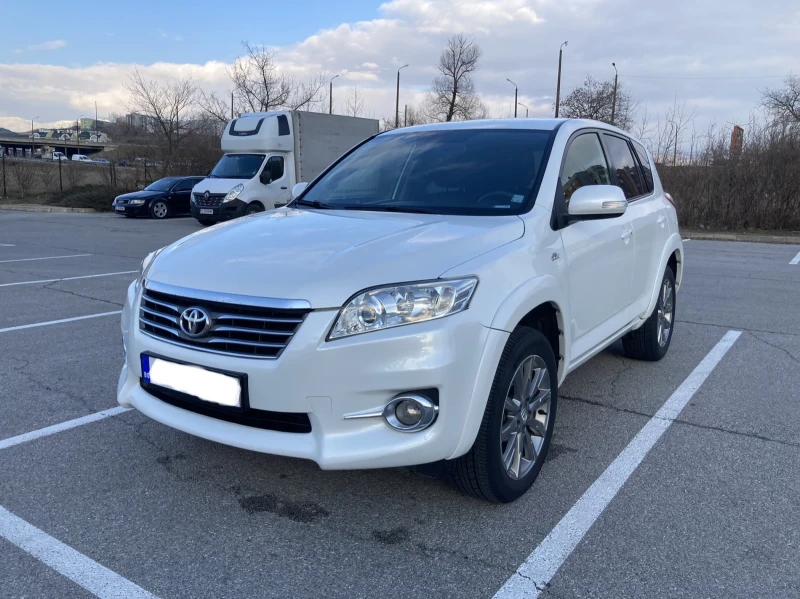 Toyota Rav4 2.2 - 150 к.с. Евро 5, снимка 1 - Автомобили и джипове - 48664809