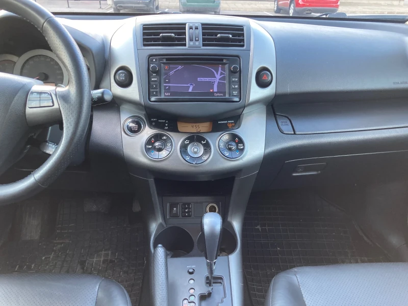 Toyota Rav4 2.2 - 150 к.с. Евро 5, снимка 6 - Автомобили и джипове - 48664809