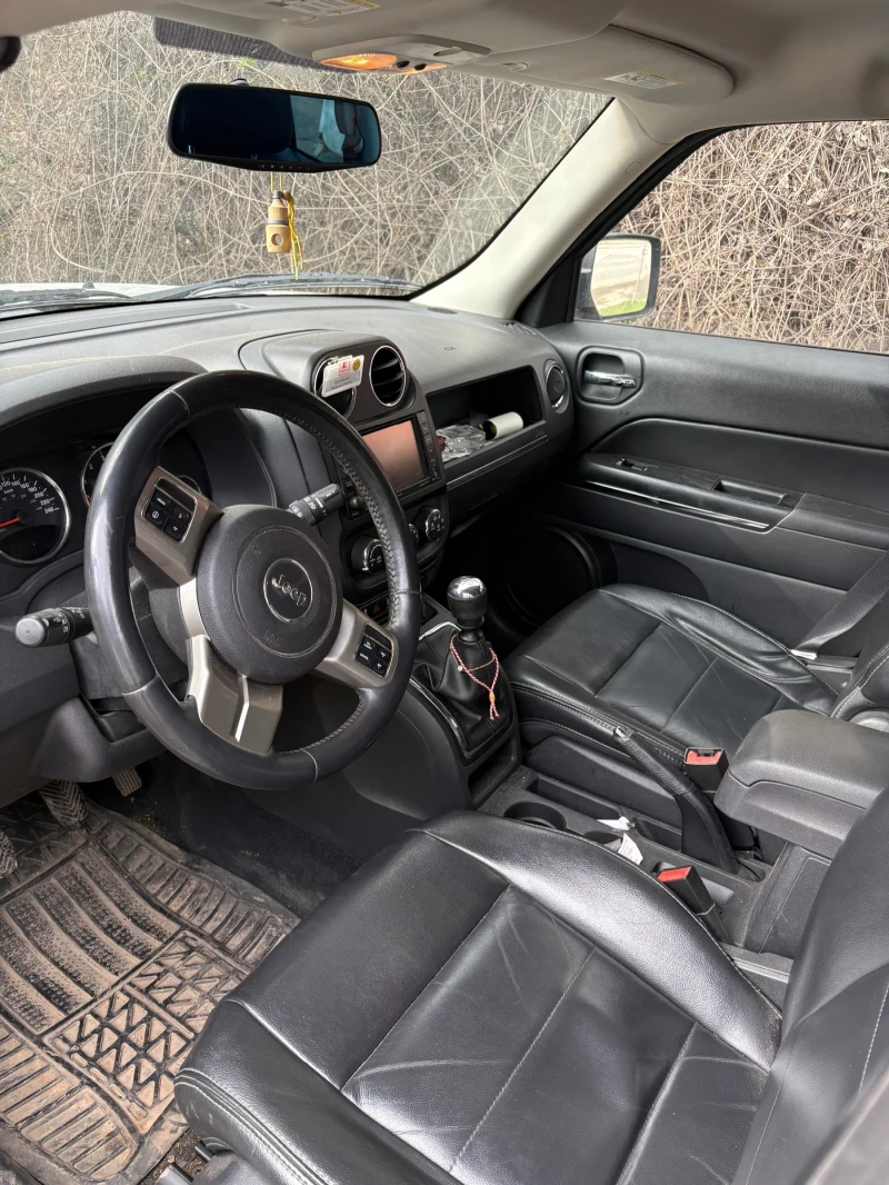 Jeep Patriot 2.2, снимка 4 - Автомобили и джипове - 49524868