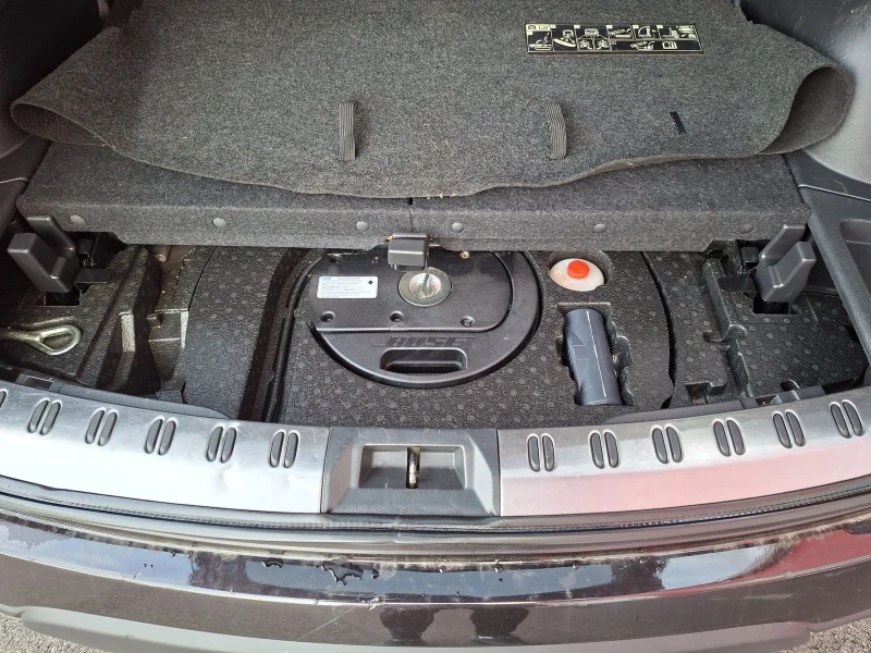 Nissan Qashqai 2.0DCI 4WD 150кс.QASHKAI+ 2, снимка 10 - Автомобили и джипове - 52770644