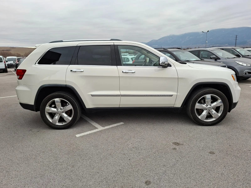 Jeep Grand cherokee 3.6 294hp OVERLAND, снимка 7 - Автомобили и джипове - 53133298