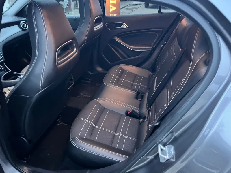Mercedes-Benz GLA 220 4matic, снимка 9 - Автомобили и джипове - 53179705