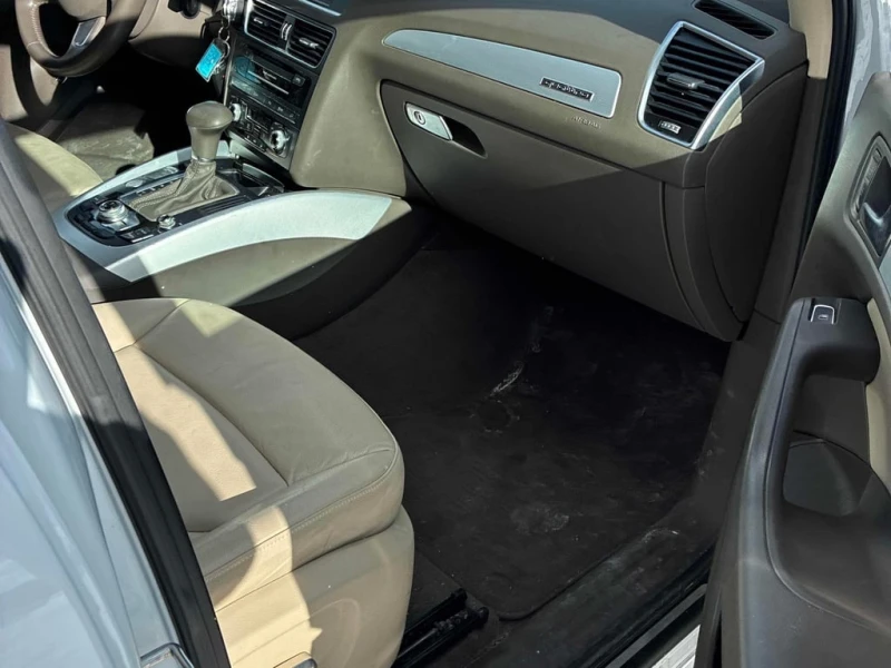 Audi Q5 * 3.0T Progressiv * CARFAX * ЦЕНА ДО БГ, снимка 12 - Автомобили и джипове - 53383341