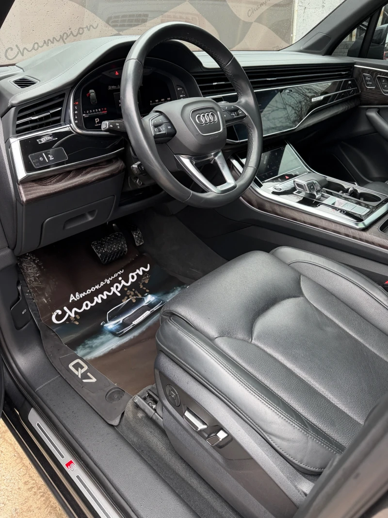 Audi Q7, снимка 12 - Автомобили и джипове - 53526420