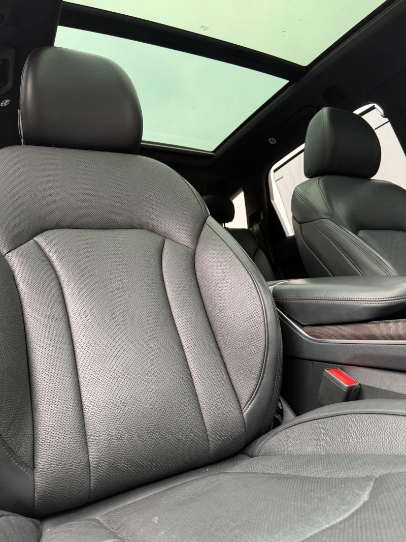 Audi Q7, снимка 16 - Автомобили и джипове - 53526420