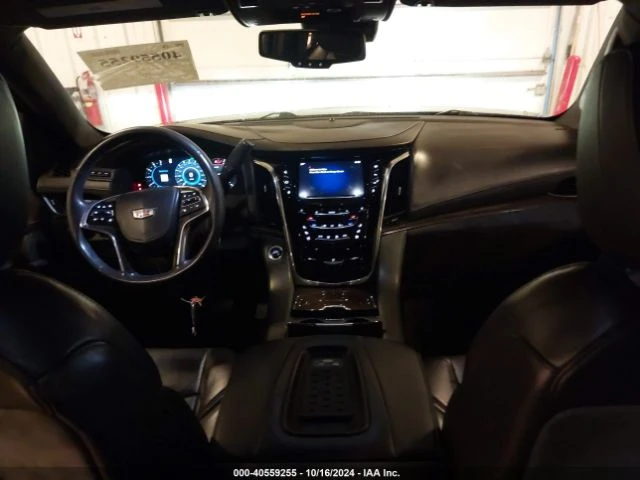 Cadillac Escalade ESV PLATINUM, снимка 17 - Автомобили и джипове - 47847834