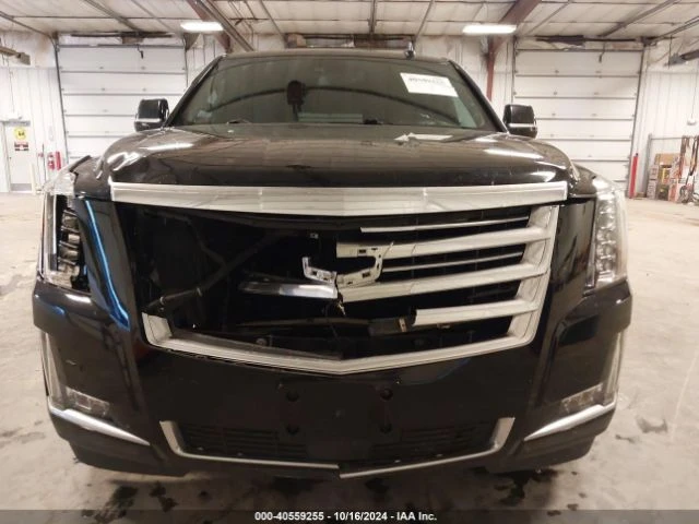 Cadillac Escalade ESV PLATINUM, снимка 6 - Автомобили и джипове - 47847834