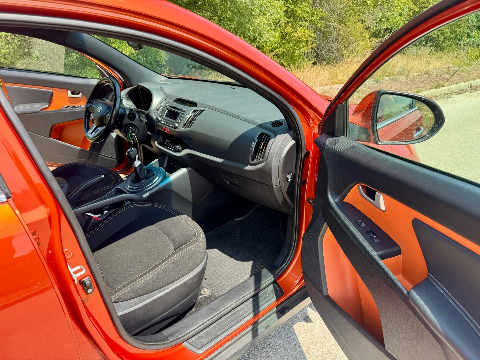 Kia Sportage 2.0 CRDI 4x4 - изображение 7