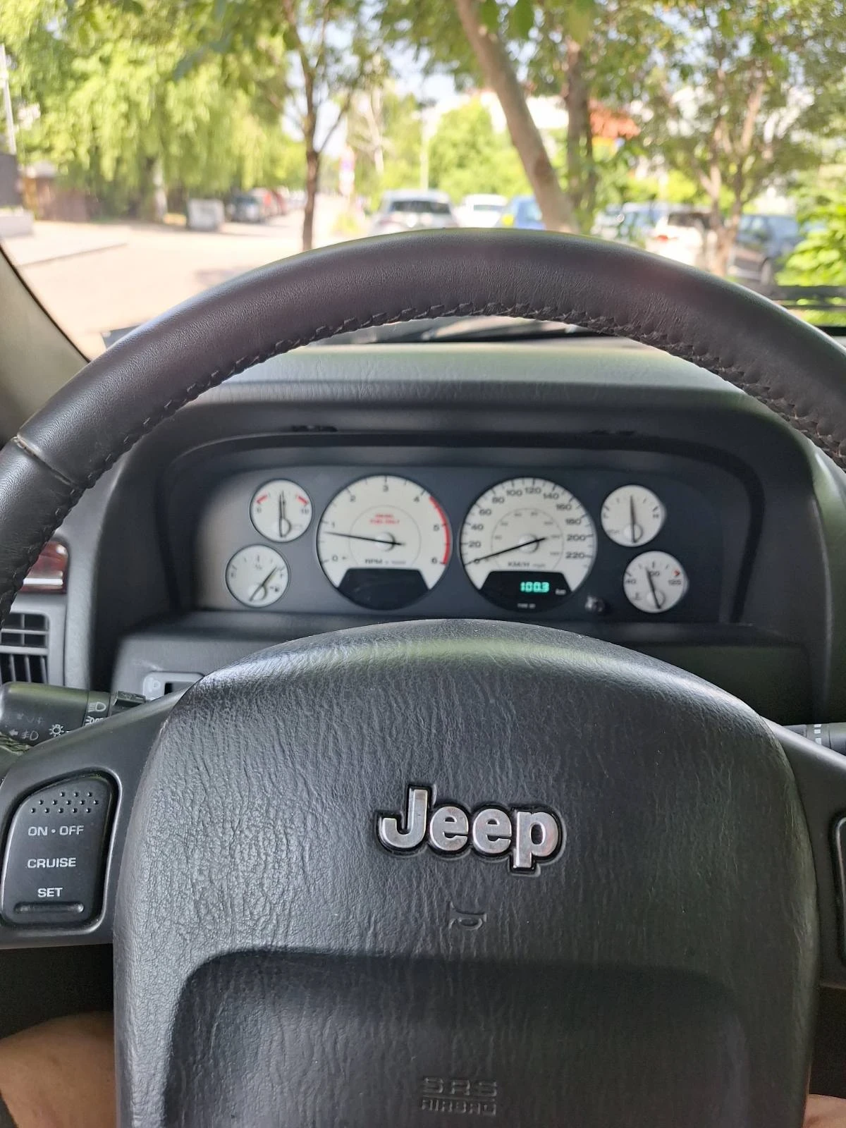 Jeep Grand cherokee  - изображение 10