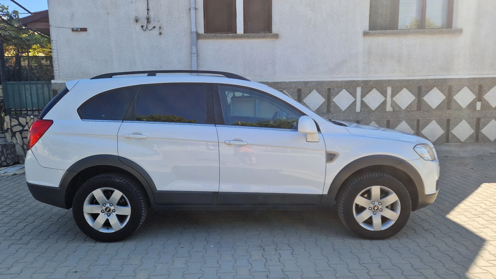 Chevrolet Captiva LS - изображение 5