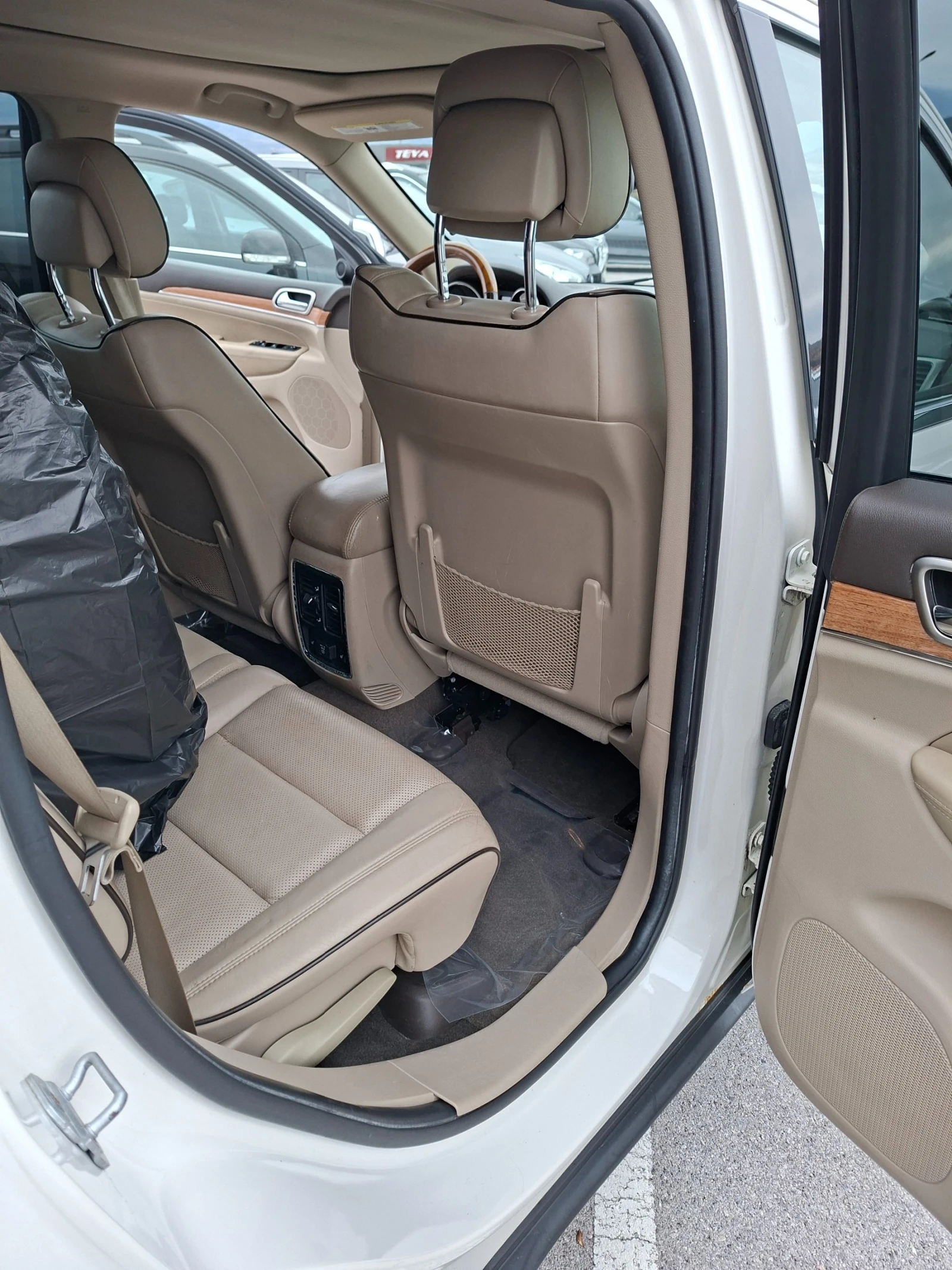 Jeep Grand cherokee 3.6 294hp OVERLAND | Mobile.bg � ����������� 12