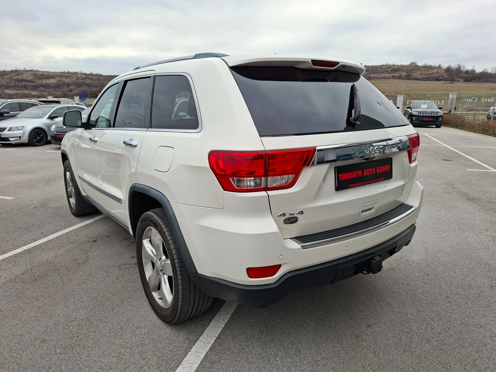 Jeep Grand cherokee 3.6 294hp OVERLAND - изображение 4