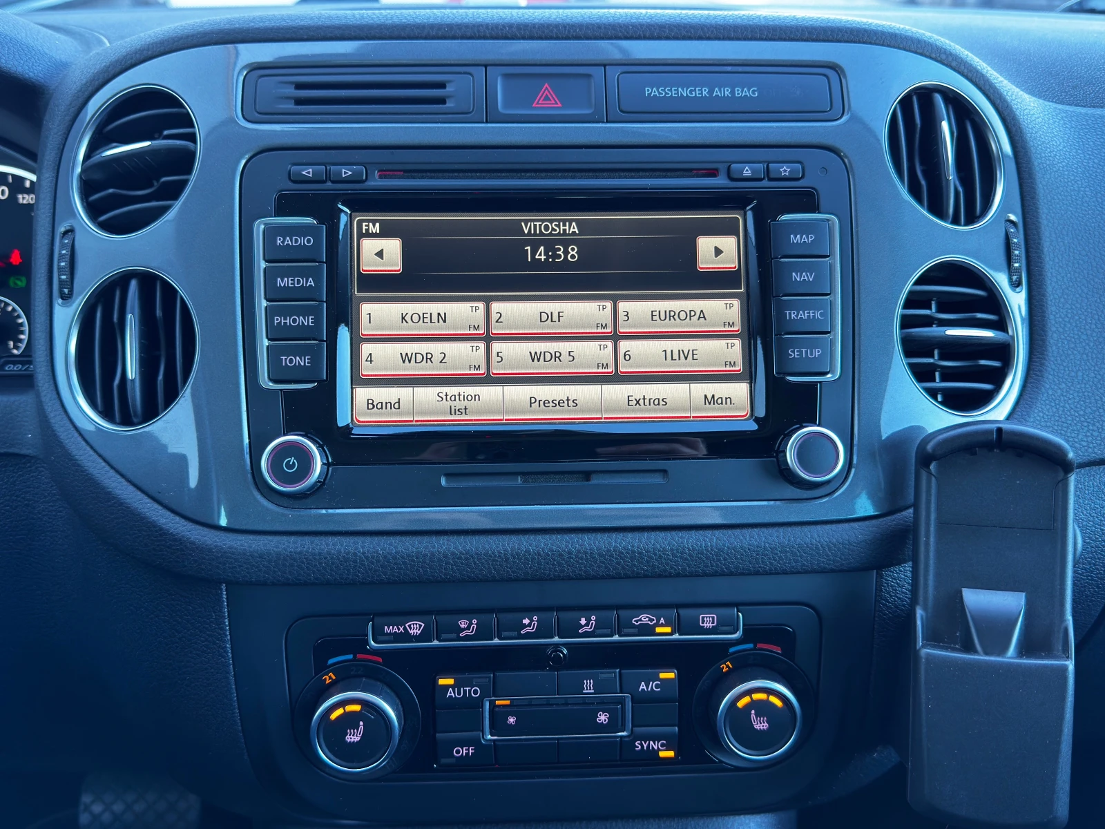 VW Tiguan 2.0 TDI 4Motion Sport & Style 🇩🇪 | Mobile.bg � ����������� 13