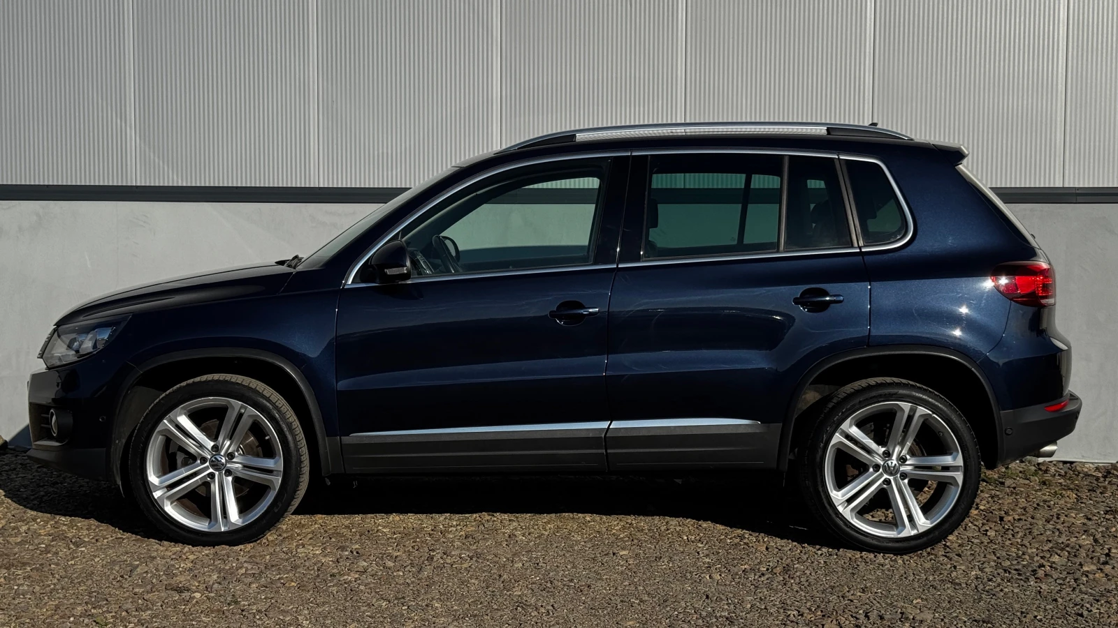VW Tiguan 2.0 TDI 4Motion Sport & Style 🇩🇪 | Mobile.bg � ����������� 8