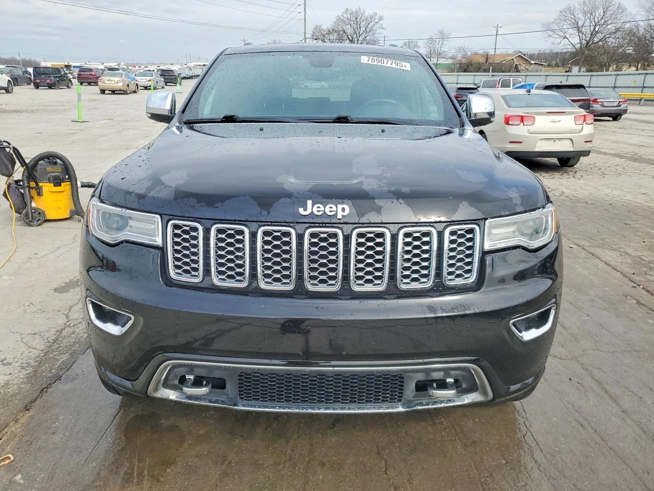 Jeep Grand cherokee OVERLAND* HARMAN/KARDON* ПАНОРАМА* ПОДГРЕВ* КАМЕРА, снимка 2 - Автомобили и джипове - 53820224