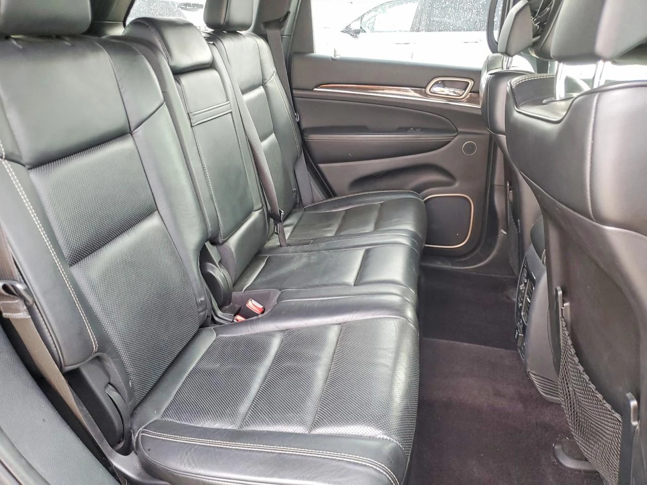 Jeep Grand cherokee OVERLAND* HARMAN/KARDON* ПАНОРАМА* ПОДГРЕВ* КАМЕРА, снимка 11 - Автомобили и джипове - 53820224