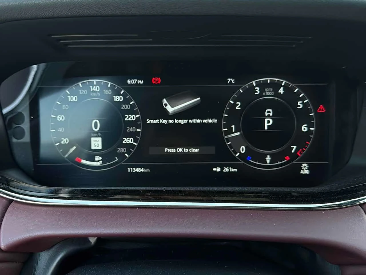 Land Rover Range Rover Evoque * R Dynamic S * CARFAX * MERIDIAN * ПАНОРАМА * , снимка 8 - Автомобили и джипове - 54152953