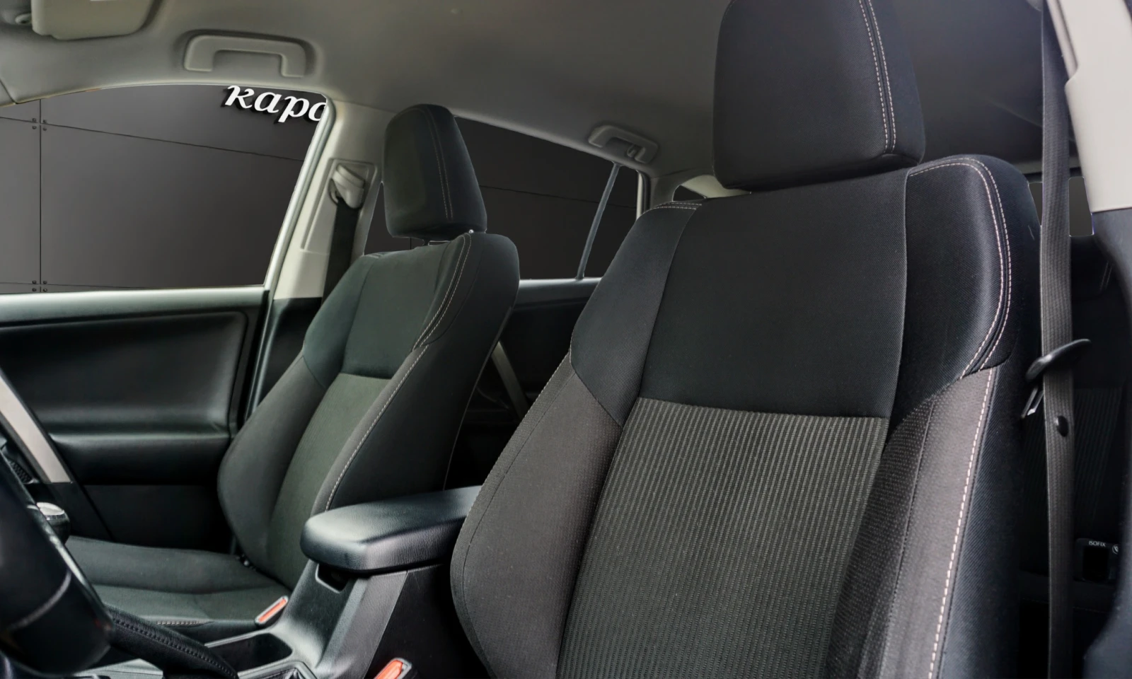 Toyota Rav4 2.0 D-4D STYLE WHITE EDITION, снимка 8 - Автомобили и джипове - 54205930