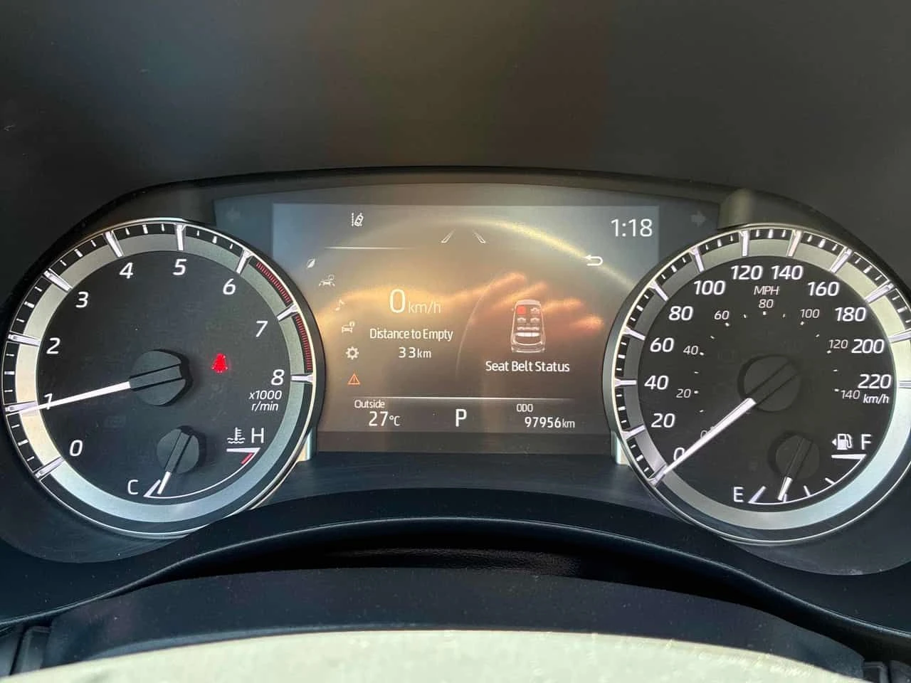 Toyota Highlander * AWD* PANO* KEYLESS* ПОДГРЕВ* , снимка 8 - Автомобили и джипове - 54480514
